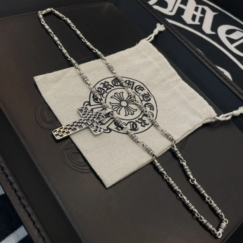 EyeCatching Chrome Hearts Necklaces 241815
