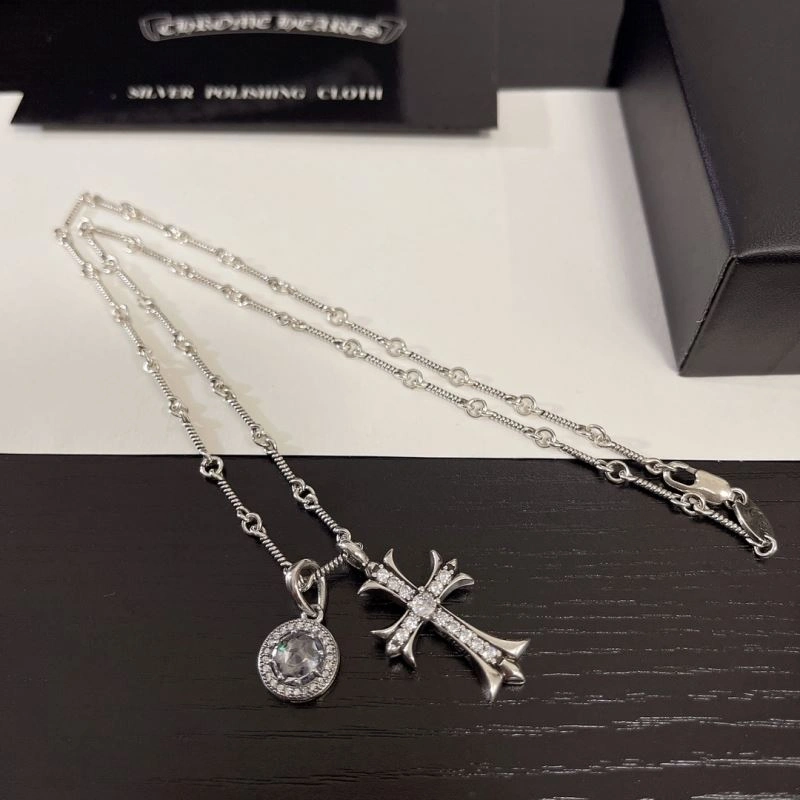 WellDesigned Chrome Hearts Necklaces 241803