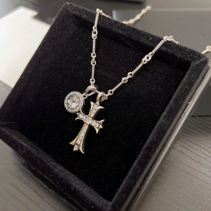 WellDesigned Chrome Hearts Necklaces 241803