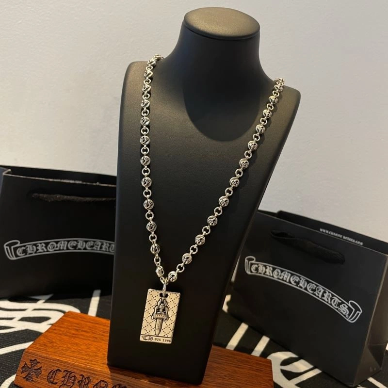Cozy Chrome Hearts Necklaces 241804