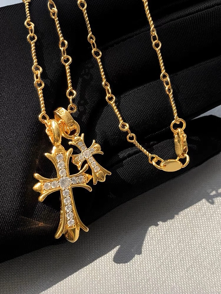 Sophisticated Chrome Hearts Necklaces 241790