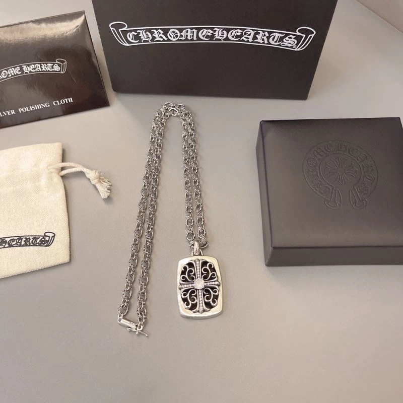 Bold Chrome Hearts Necklaces 241672