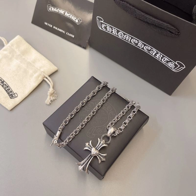 Youthful Chrome Hearts Necklaces 241660
