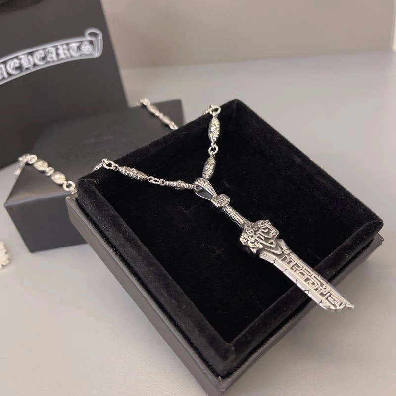 FashionForward Chrome Hearts Necklaces 241656