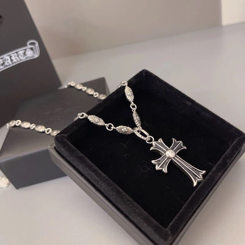 Cozy Chrome Hearts Necklaces 241649