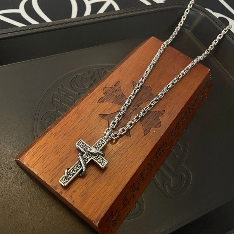 Bright Chrome Hearts Necklaces 241654