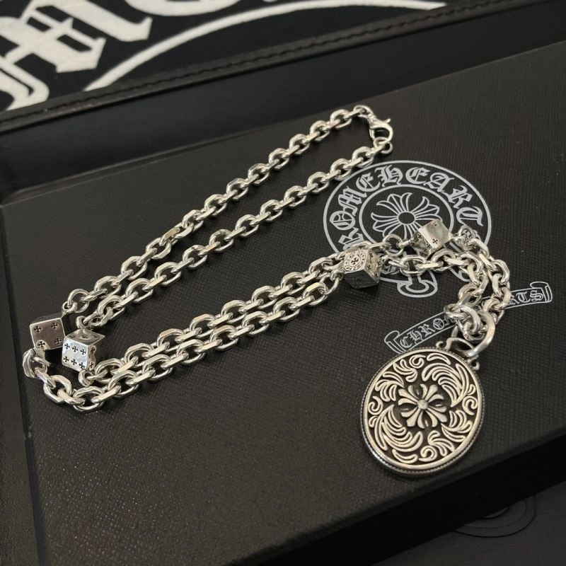 Snug Chrome Hearts Necklaces 241630