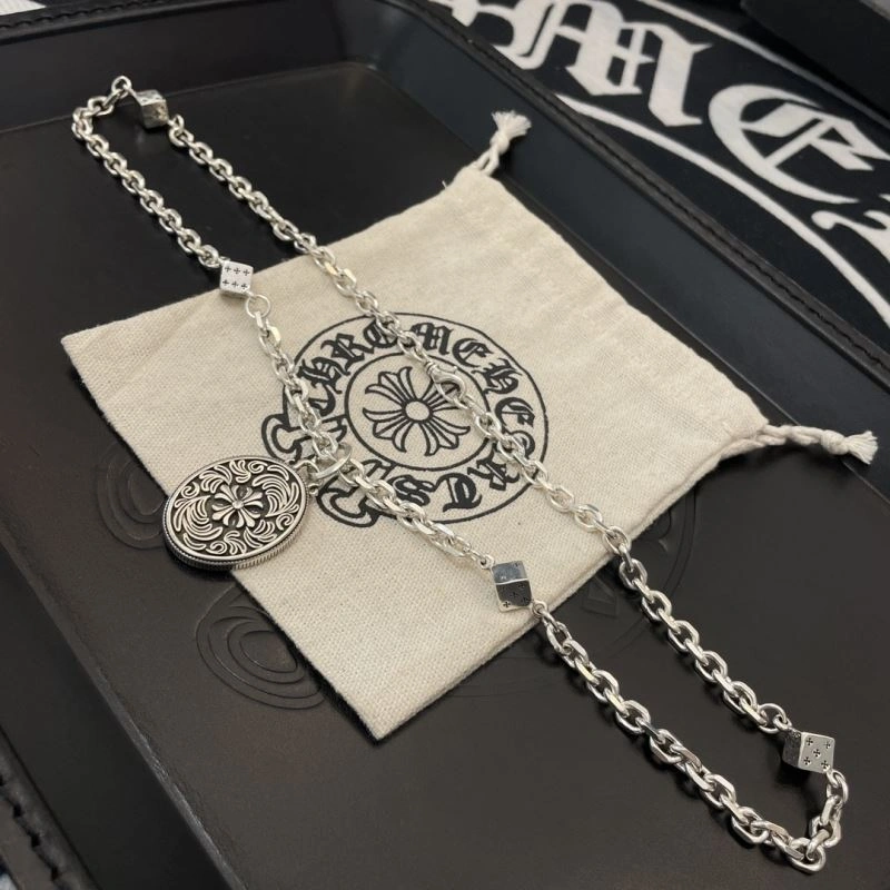 Snug Chrome Hearts Necklaces 241630