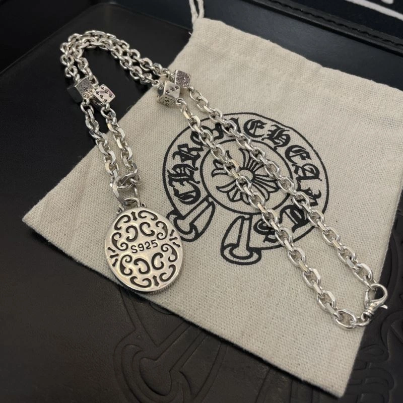 Snug Chrome Hearts Necklaces 241630