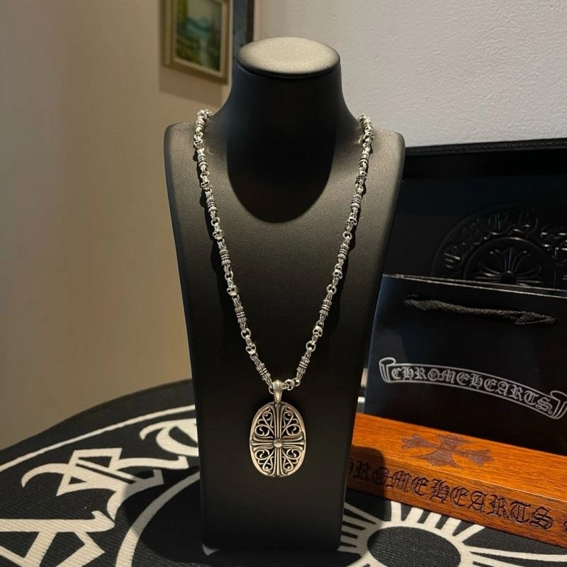 FashionForward Chrome Hearts Necklaces 241607