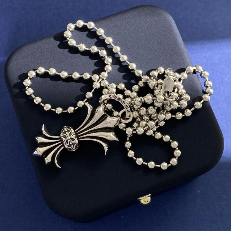 Vibrant Chrome Hearts Necklaces 241571