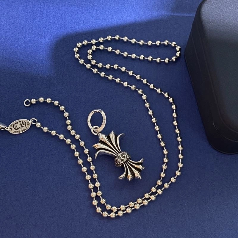 Vibrant Chrome Hearts Necklaces 241571