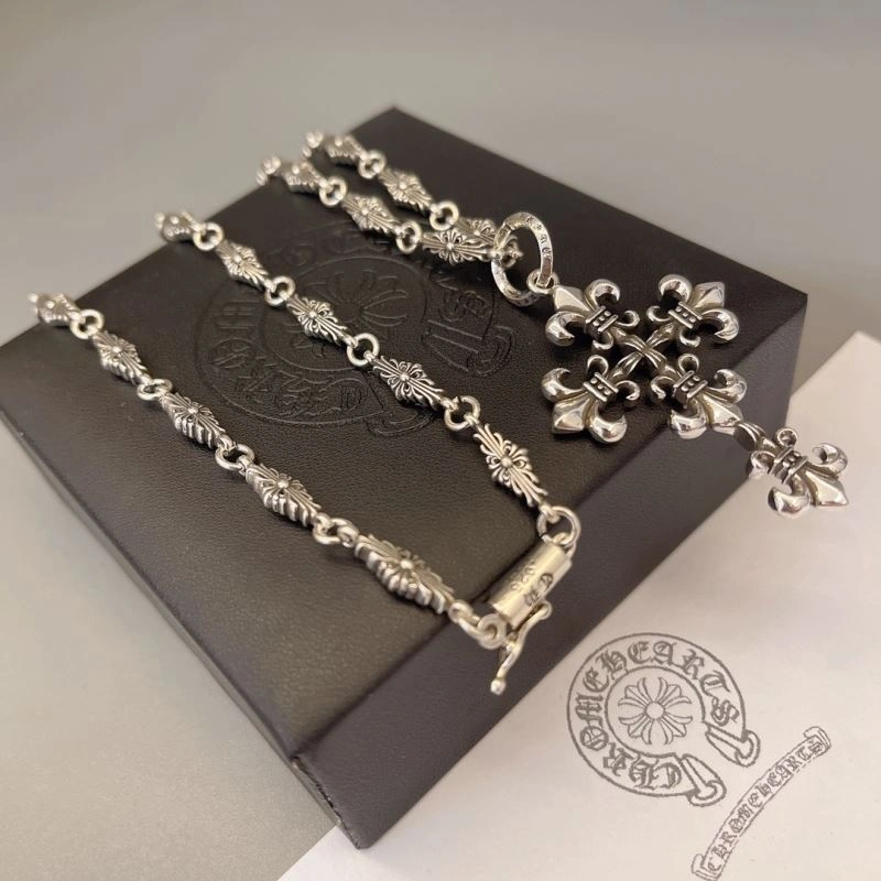 Functional Chrome Hearts Necklaces 241580