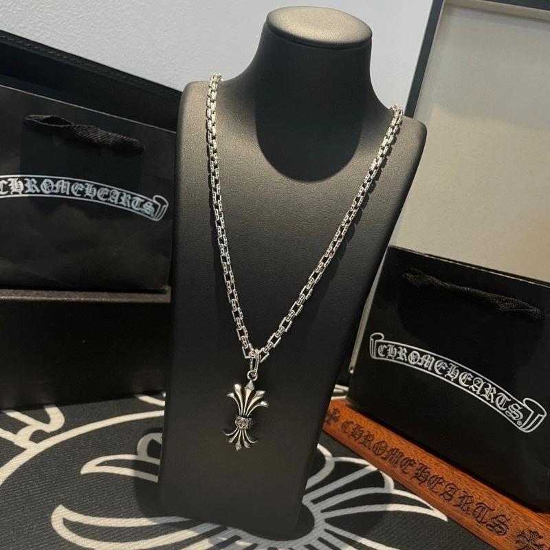 Breathable Chrome Hearts Necklaces 241581
