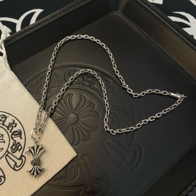 Breathable Chrome Hearts Necklaces 241581