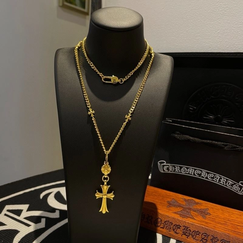 Vibrant Chrome Hearts Necklaces 241570