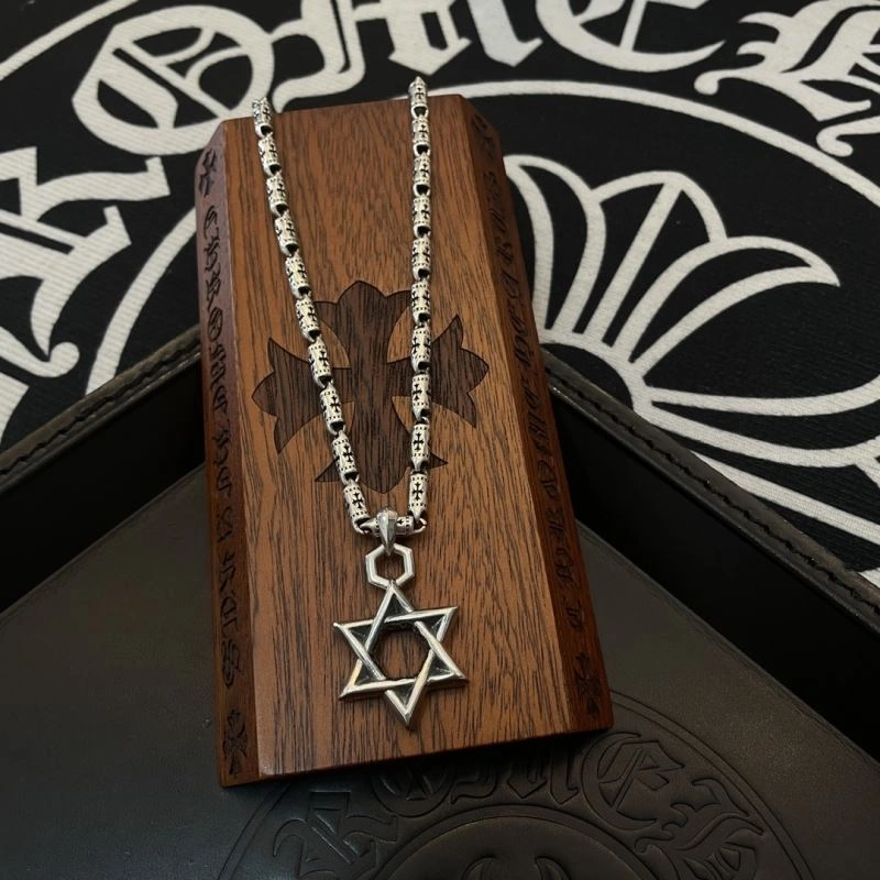 OdorResistant Chrome Hearts Necklaces 241559