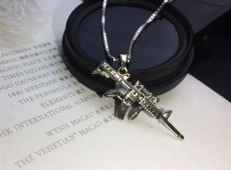 ZipUp Chrome Hearts Necklaces 241544