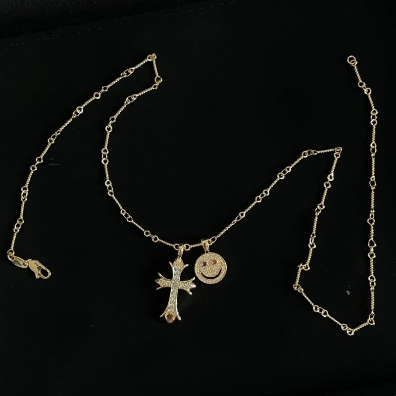 Vibrant Chrome Hearts Necklaces 241550