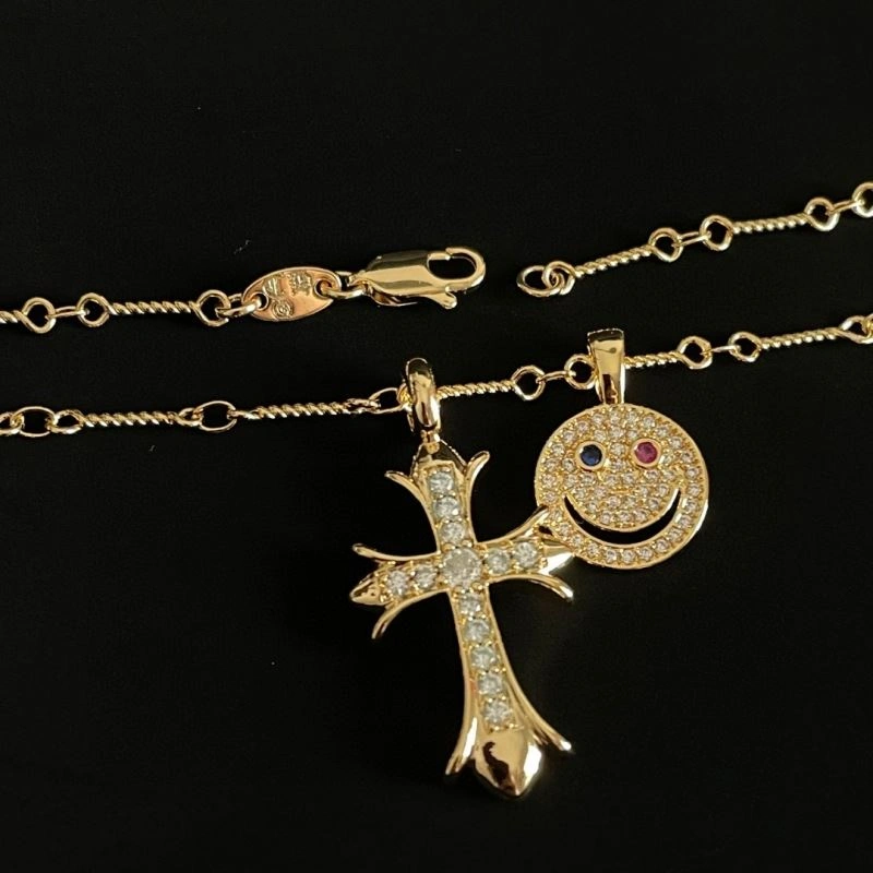 Vibrant Chrome Hearts Necklaces 241550