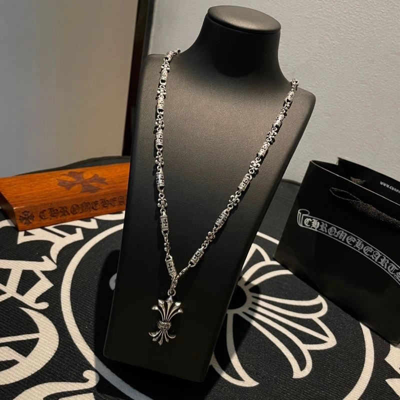 Elegant Chrome Hearts Necklaces 241545