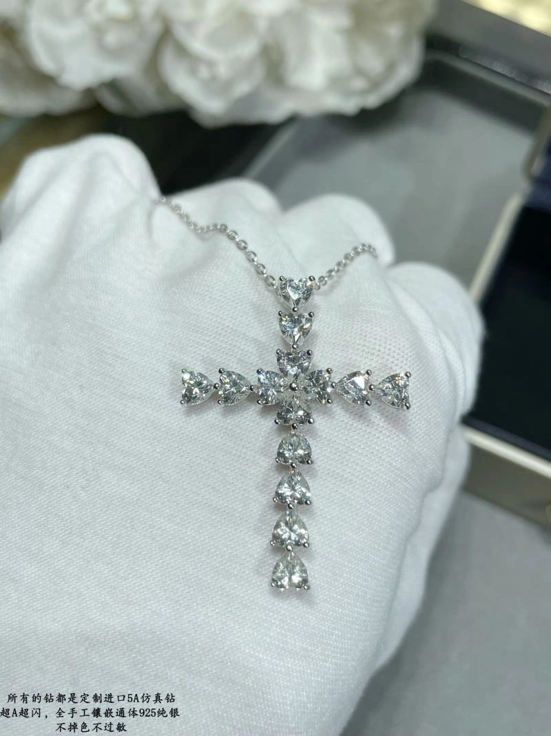 Durable Chrome Hearts Necklaces 241305