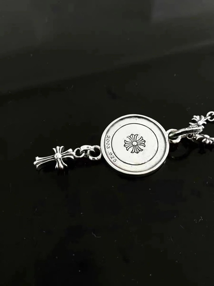 Breathable Chrome Hearts Necklaces 241241