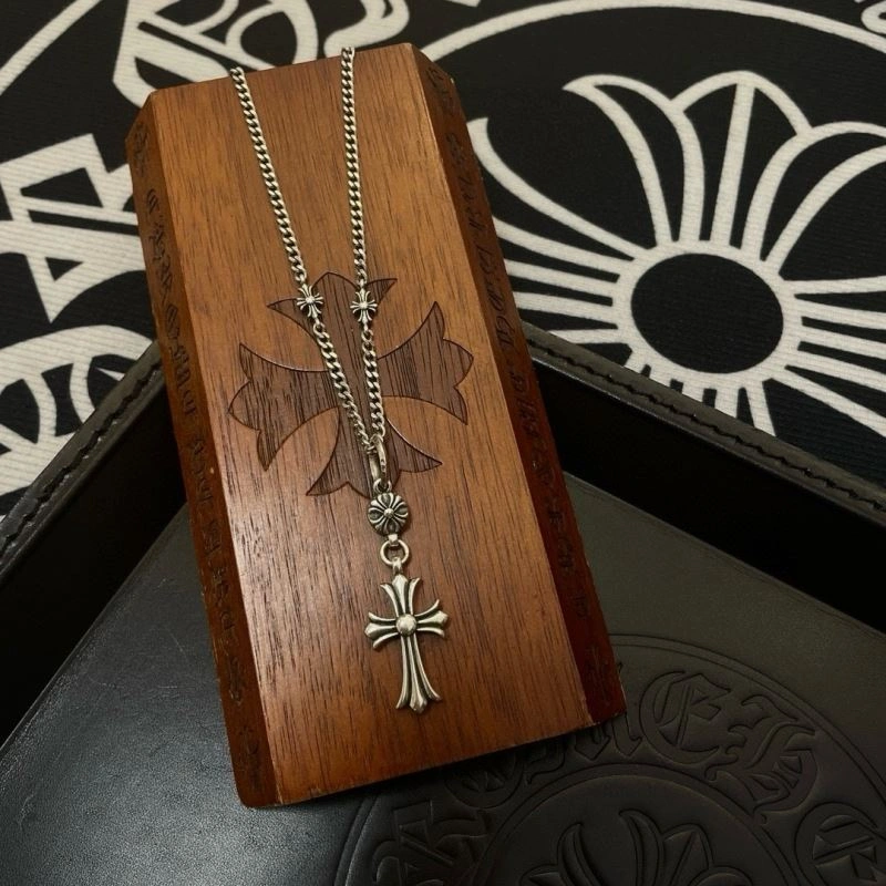 Unique Chrome Hearts Necklaces 241249
