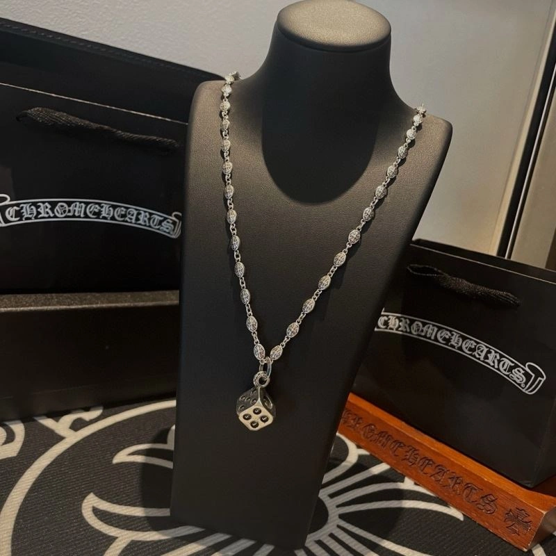 Breathable Chrome Hearts Necklaces 241230