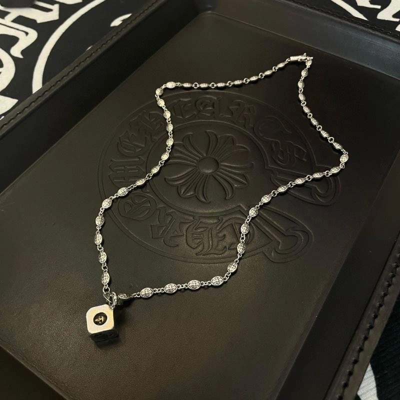 Breathable Chrome Hearts Necklaces 241230