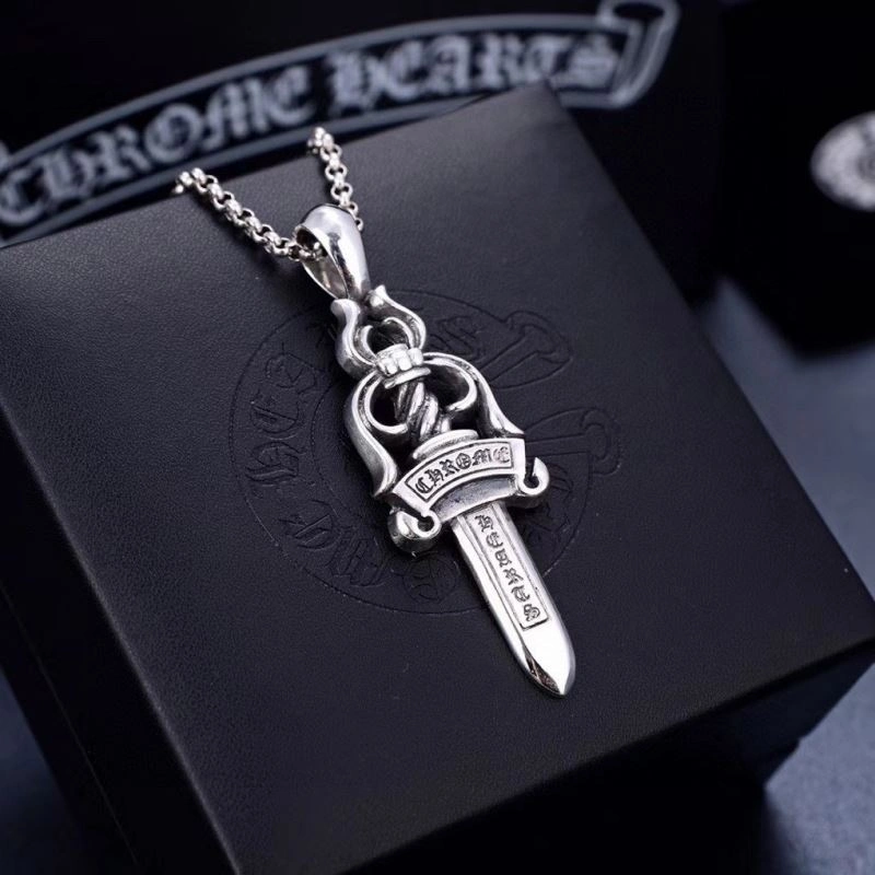 Lightweight Chrome Hearts Necklaces 241201