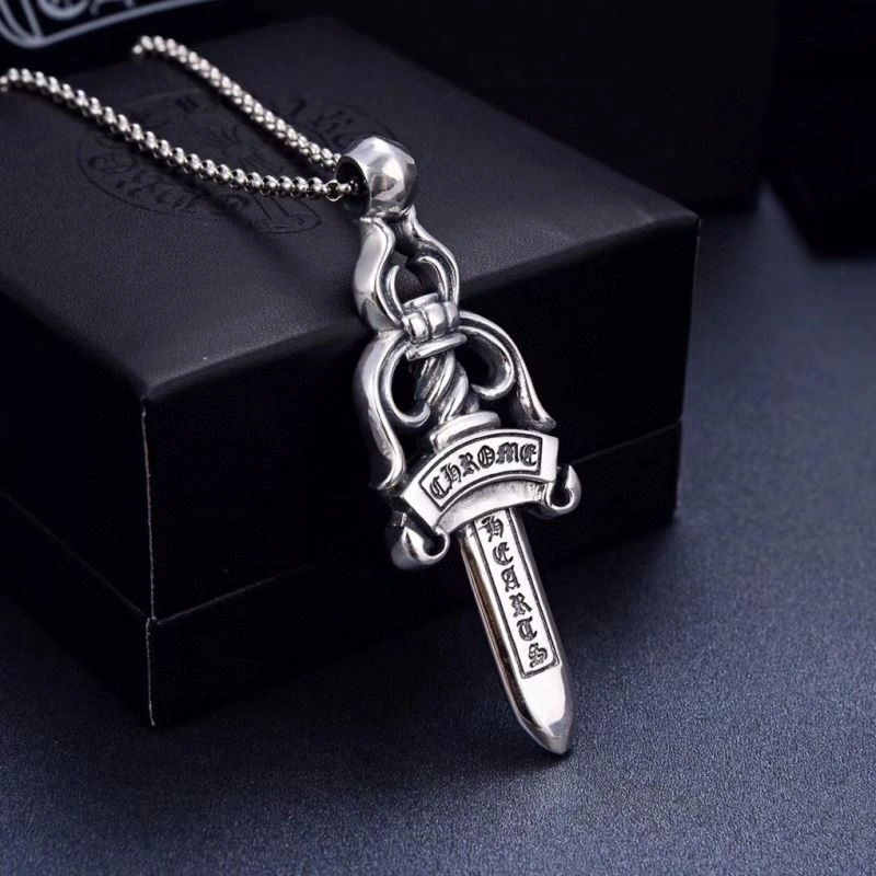 Lightweight Chrome Hearts Necklaces 241201