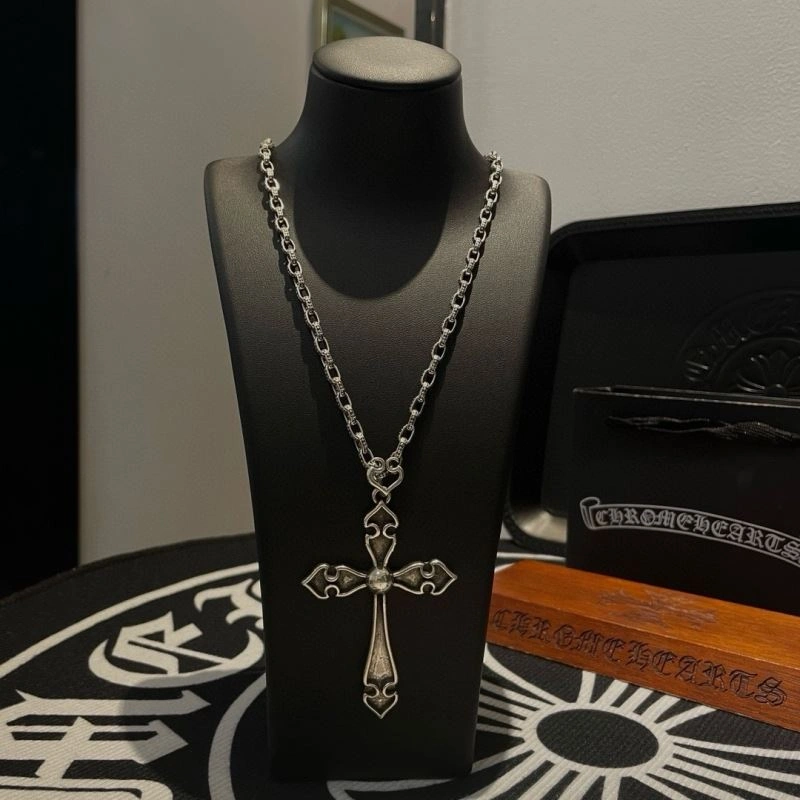 Bold Chrome Hearts Necklaces 241207