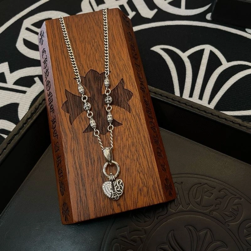 Compact Chrome Hearts Necklaces 241192
