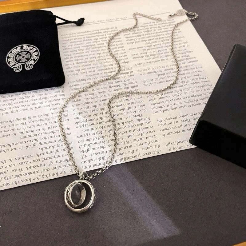 Soft Chrome Hearts Necklaces 241182