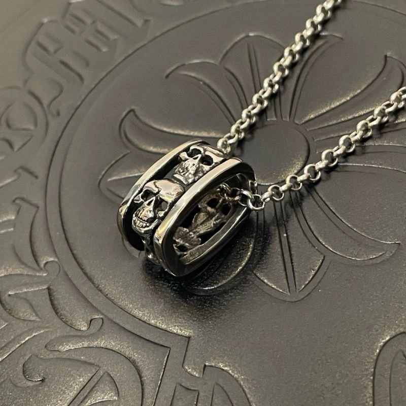 Cozy Chrome Hearts Necklaces 241181