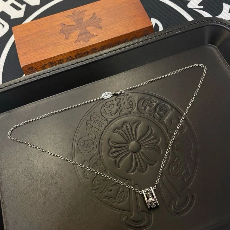 Cozy Chrome Hearts Necklaces 241181