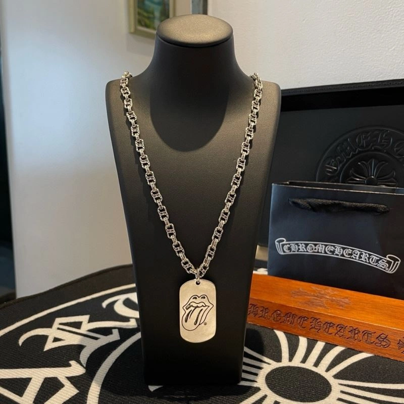 WaterResistant Chrome Hearts Necklaces 241177