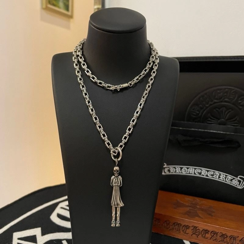 Trendsetting Chrome Hearts Necklaces 241173