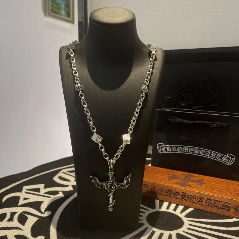 Seasonal Chrome Hearts Necklaces 241165