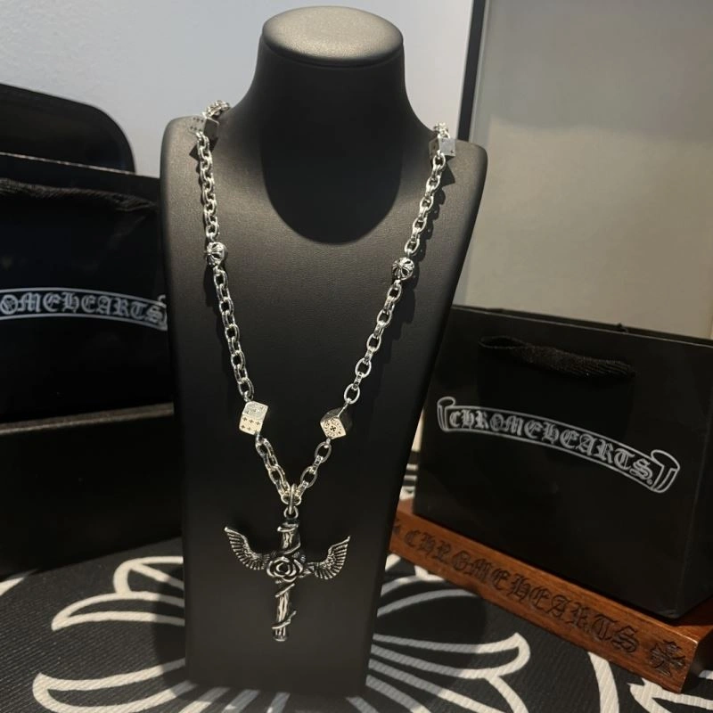 Seasonal Chrome Hearts Necklaces 241165