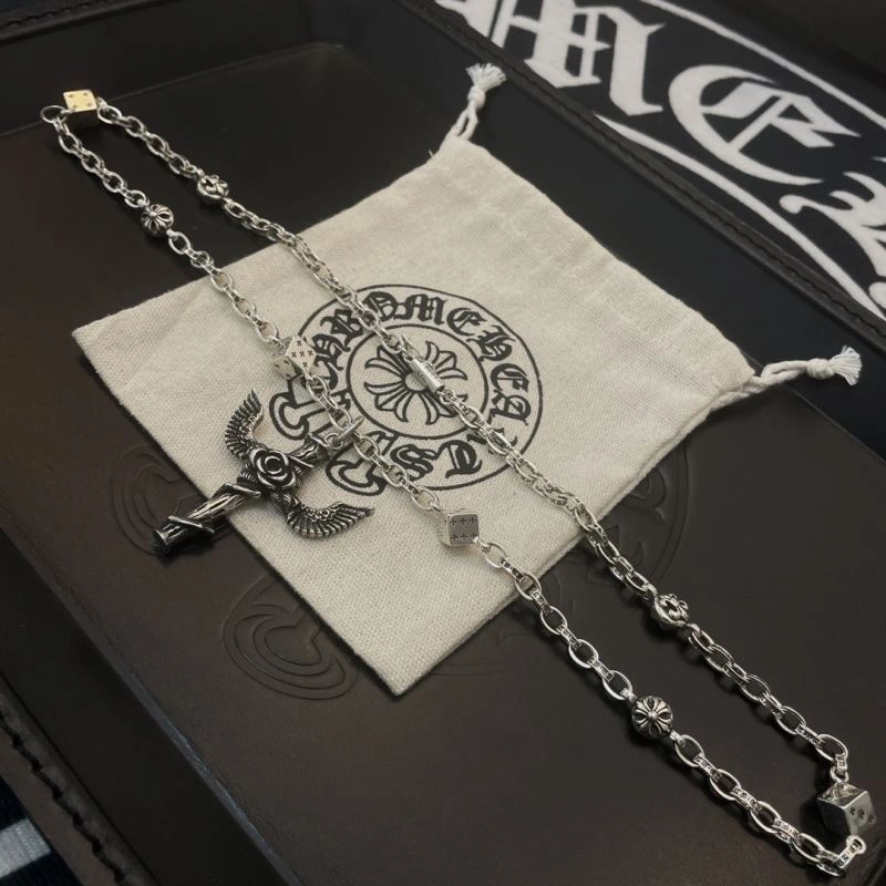 Seasonal Chrome Hearts Necklaces 241165