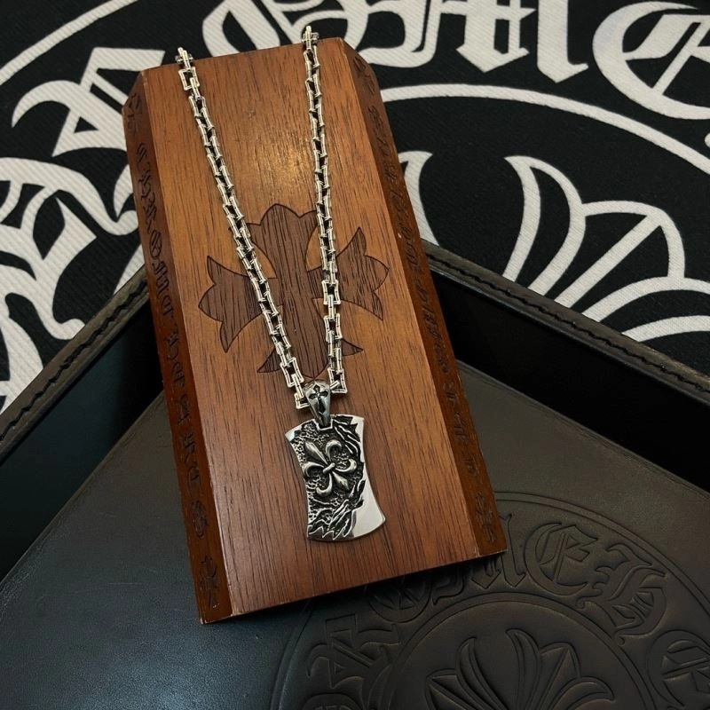 Colorful Chrome Hearts Necklaces 241130