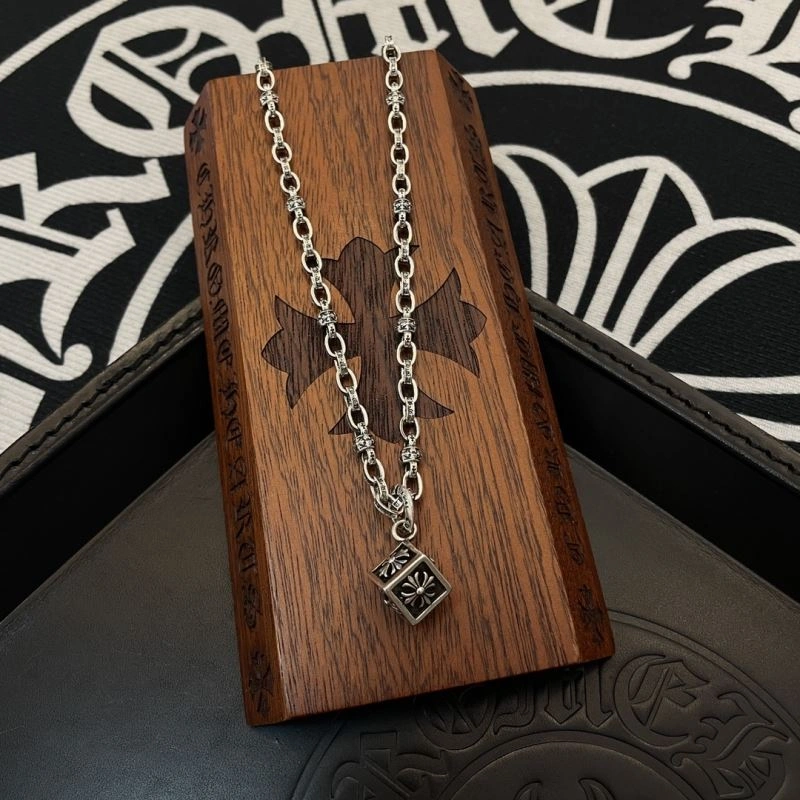 Chrome Hearts Necklaces Stylish 241117