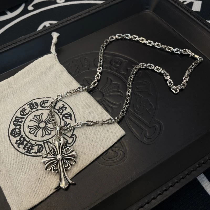 Lightweight Chrome Hearts Necklaces 241133