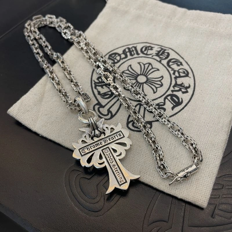 Lightweight Chrome Hearts Necklaces 241133