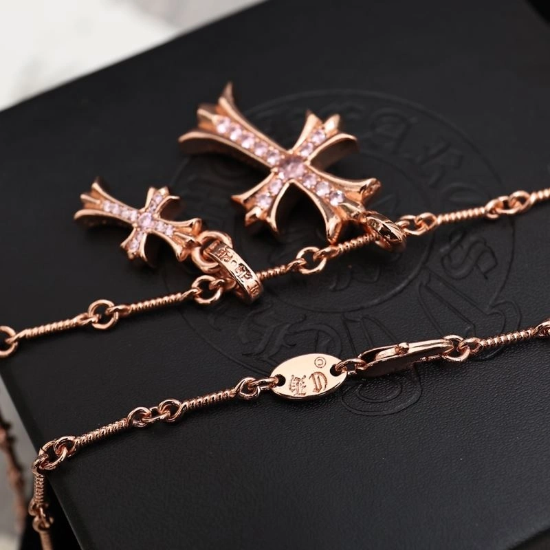 Modern Chrome Hearts Necklaces 241081