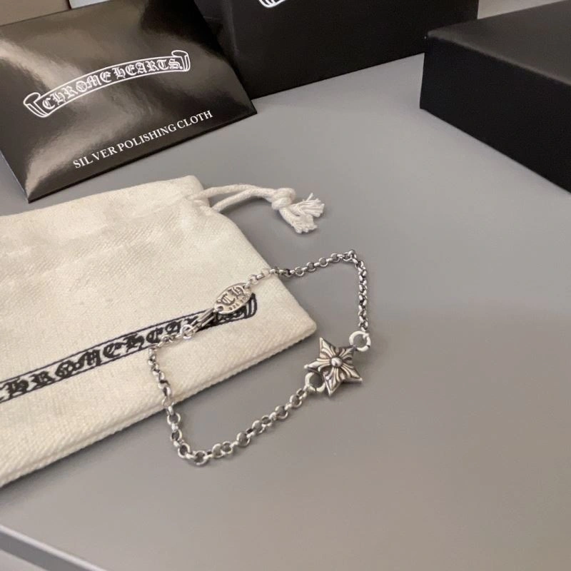 Seasonal Chrome Hearts Necklaces 241093