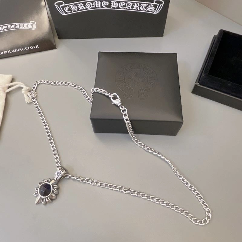 Bold Chrome Hearts Necklaces 241083