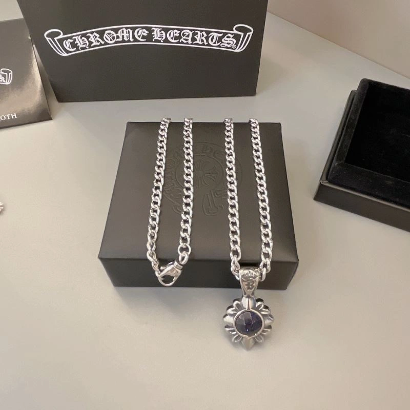 Bold Chrome Hearts Necklaces 241083